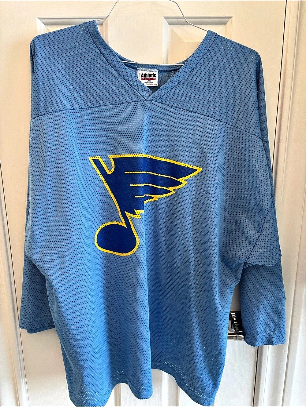 Athletic Works Men's Blue Athletic Jersey Size XL